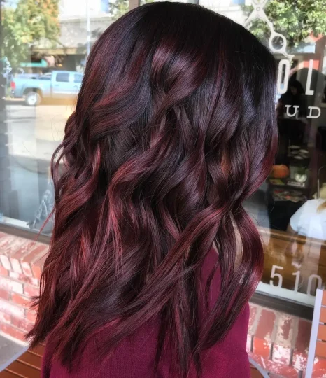 12 burgundy waves with highlights BbC DKylvUI e1762955241883