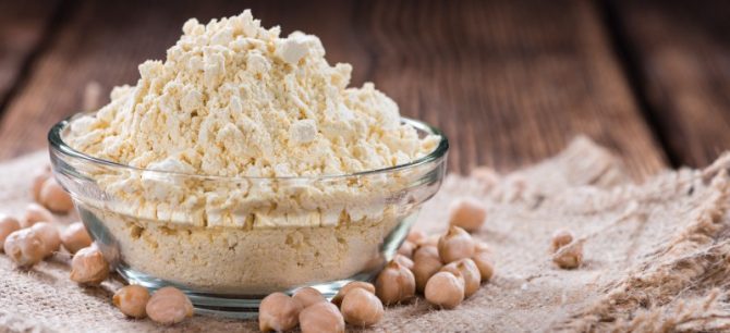 فواید نخود برای مو + (طرز استفاده از نخود برای رشد و پرپشتی مو) 9 ChickpeaFlourHeader 1 e1766344635585
