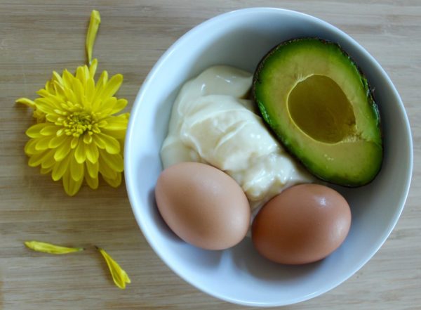USES OF AVOCADO HAIR MASK e1765979314316